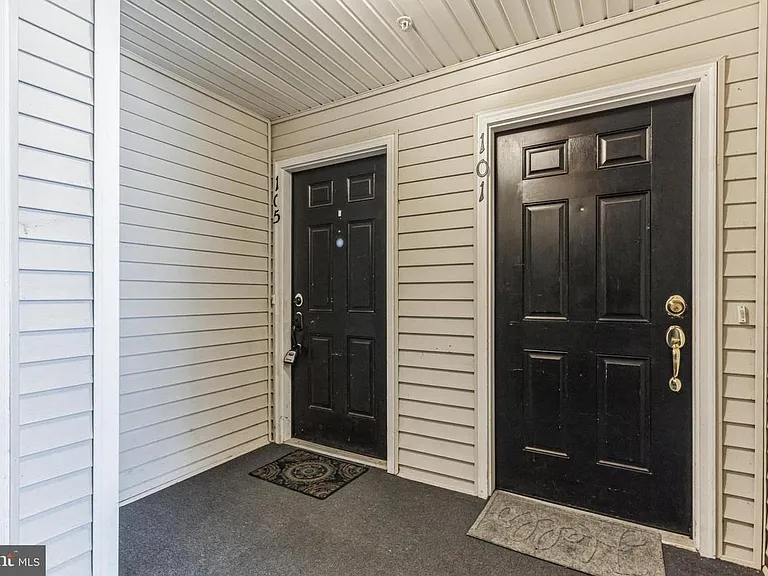 105 Lionheart Ln #105 — Photo 23