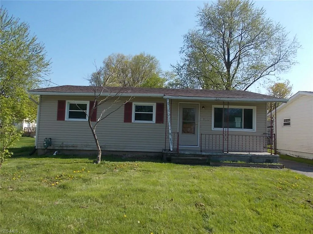 2722 Crehore St photo 1