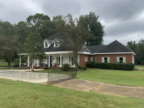 4621 Green Gable Rd, Terry, MS 39170