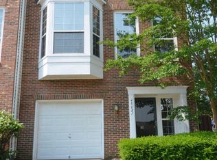 45621 Waterloo Station Sq, Sterling, VA 20166