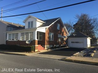 127 N Seneca St, Shippensburg, PA 17257