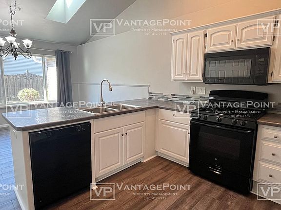 4th image of 1800 Hardwoods Ct