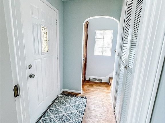 4th image of 1338 Meriline St
