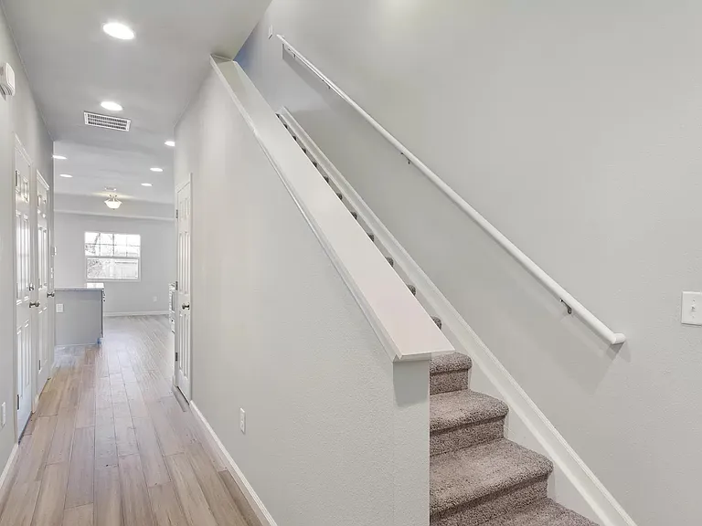 2621 Sable Blvd — Photo 7