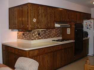 7729 Florence Ave, Darien, IL 60561