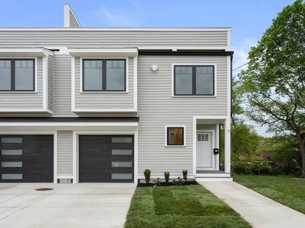 71 Mystic St, Arlington, MA 02474