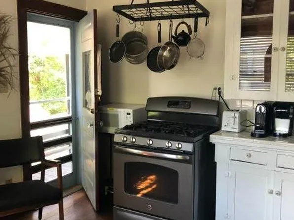 906 W 22nd St APT 7, Austin, TX 78705