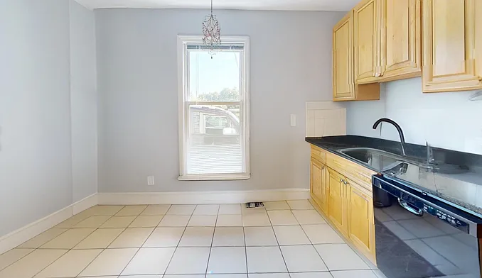 2 bed, $2,550 — Photo 1