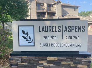 2150 Ridge Dr APT 12, Saint Louis Park, MN 55416