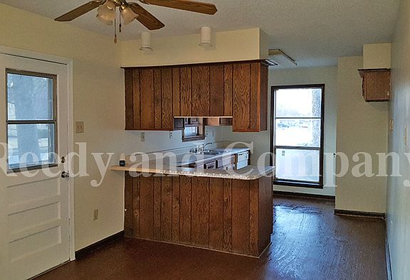 5th image of 6123 Chinaberry Dr