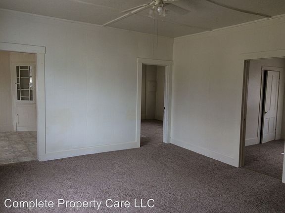 2nd image of 701 W Franklin St