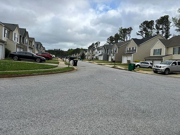 4th image of 7403 Garnet Dr