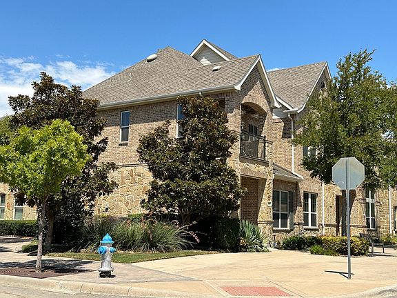 3rd image of 680 Matthew Pl
