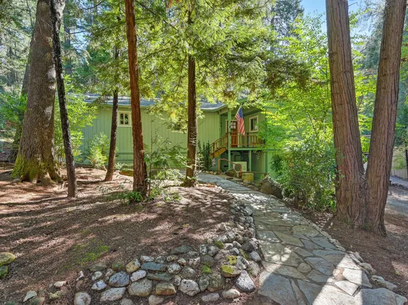 20460 Cedar View Ct, Foresthill, CA 95631