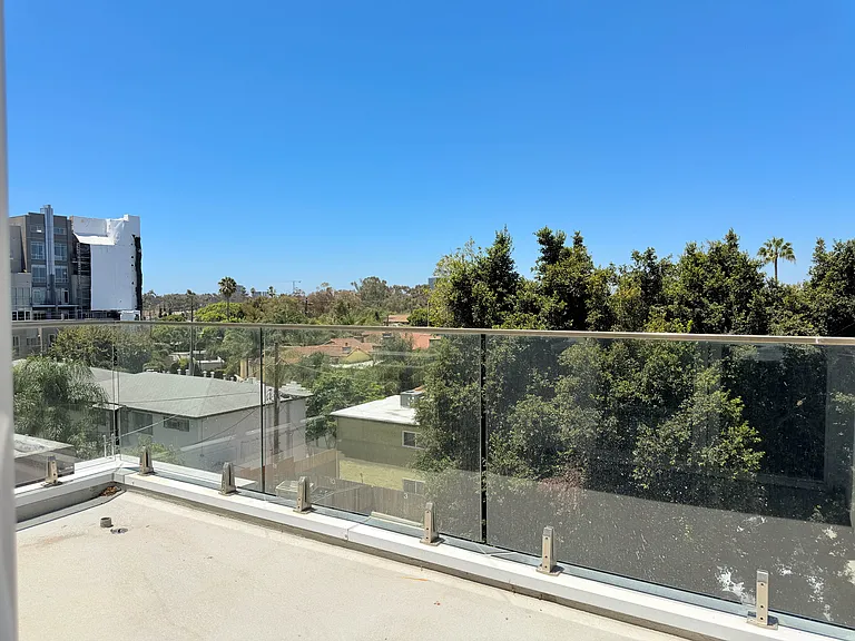 3778 Park Blvd #6 — Photo 16
