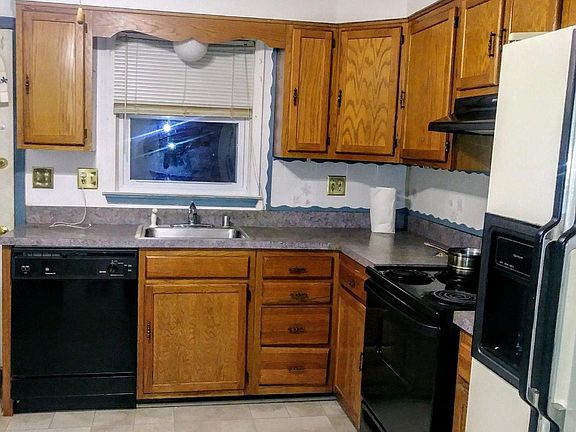 5th image of 6318 Walton Ave