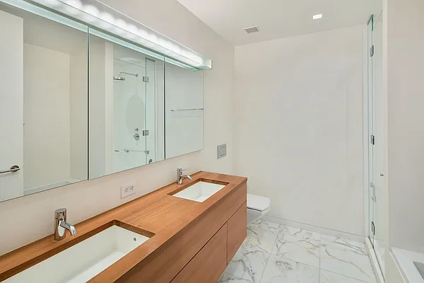 Sold by Compass | media 5