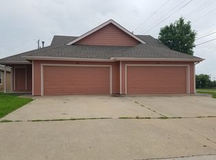 3406 E Lomita St, Springfield, MO 65804
