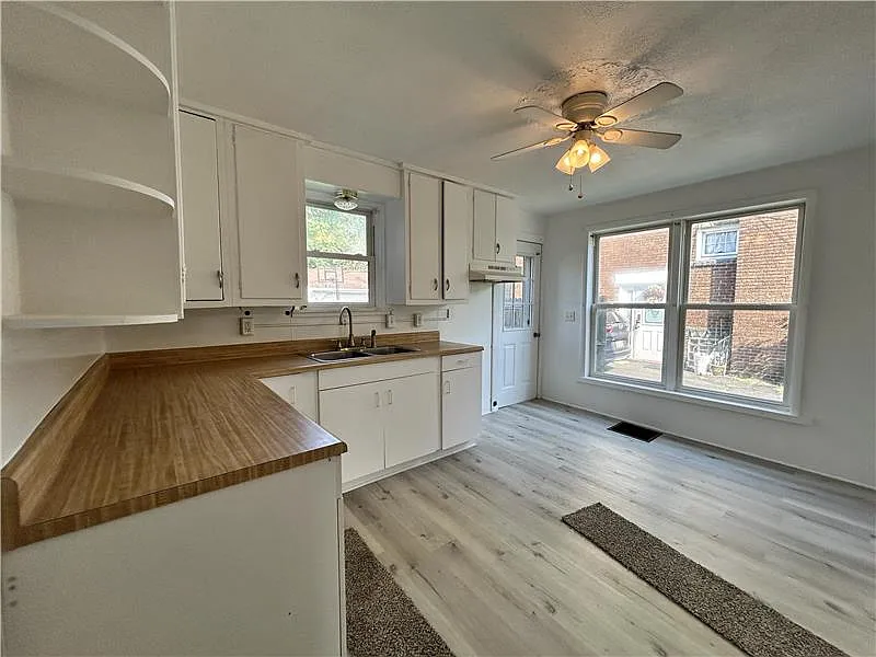 2 bed, $800 — Photo 4