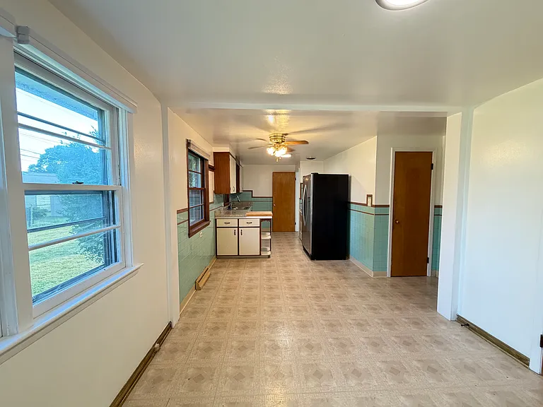 222 Frankhauser Rd — Photo 11