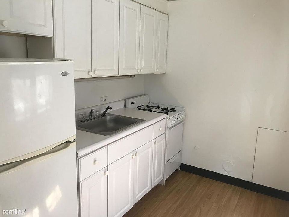 2nd image of 5923 Howe St APT 3