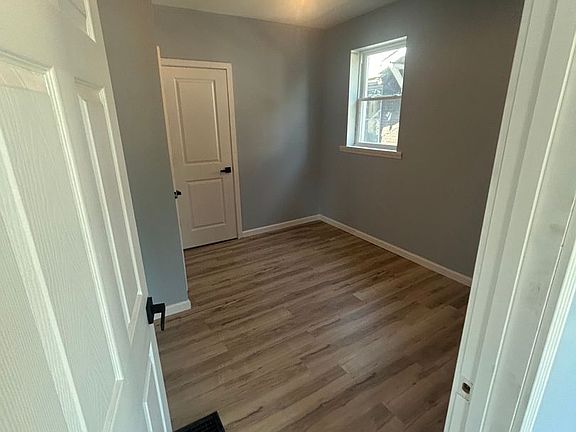 3rd image of 2905 Madison Ave #2