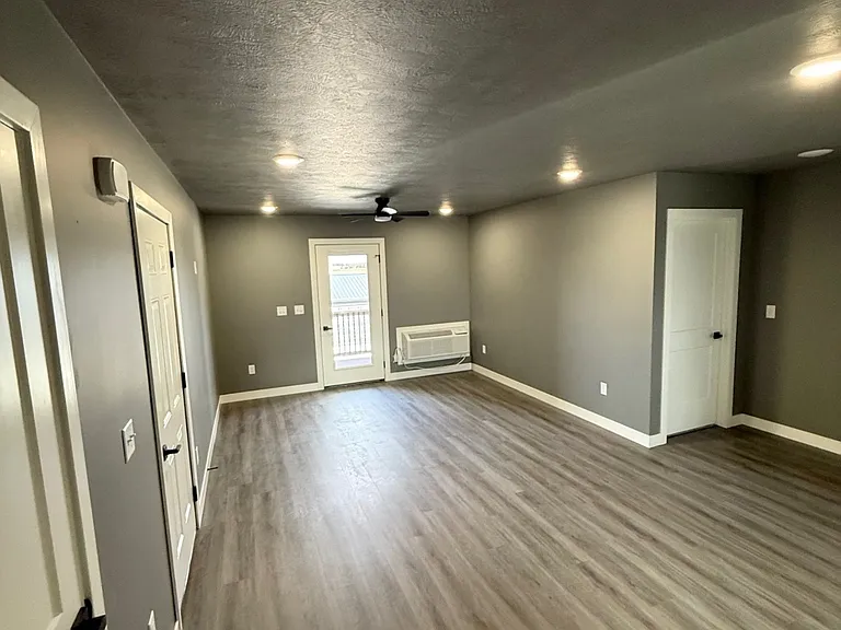Legacy Lofts — Photo 5