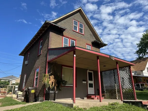 114 N Clay St, Mount Carroll, IL 61053