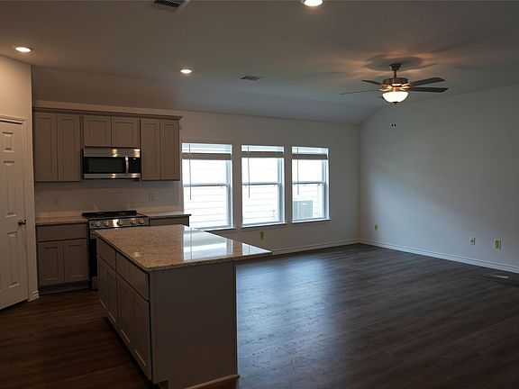 4th image of 10703 Crockett Meadows Blvd