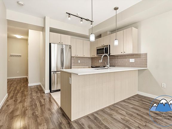4th image of 5288 Grimmer St