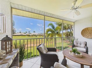 6780 Dennis Cir APT M205, Naples, FL 34104