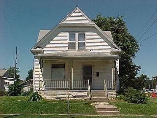 1st image of 322 S East St