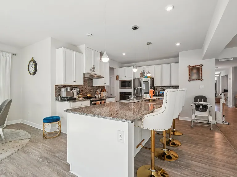 16007 Cambria Cove Blvd — Photo 18