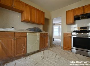 523 Washington St #3, Brookline, MA 02446