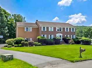 20 Indian Trail Rd, Randolph, NJ 07869