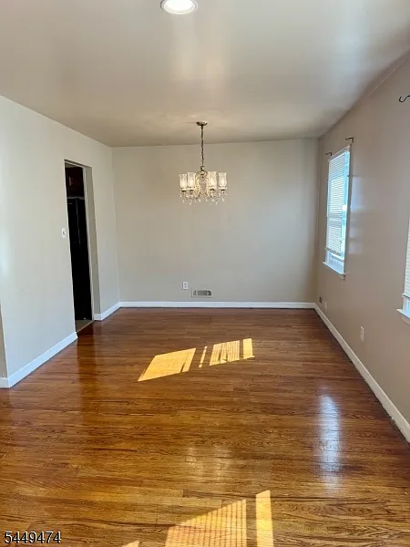 3 bed, 1.0 bath, $2,300 — Photo 4