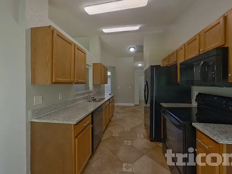 20639 Macon Pkwy — Photo 5