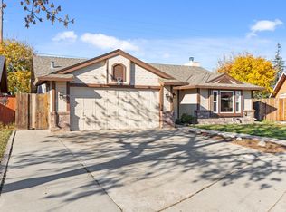 1217 Chetwood Dr, Modesto, CA 95358