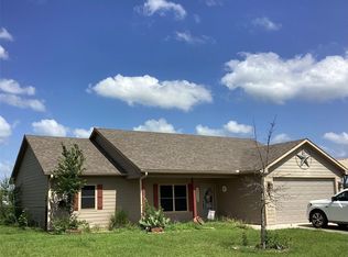 248 Mill St, Emory, TX 75440