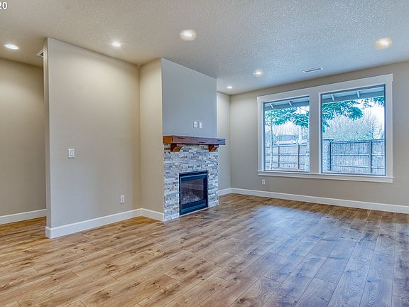 2nd image of 11402 SE 11th Cir #8