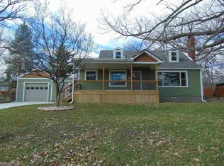 1630 S Riverside Ave, Saint Clair, MI 48079