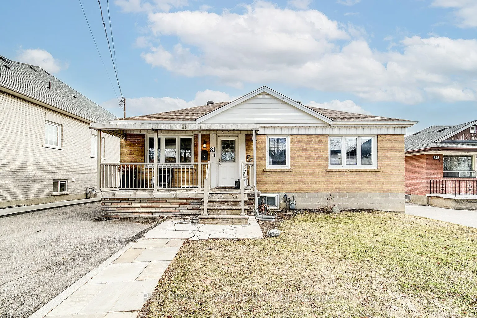 81 Grovedale Ave photo 1