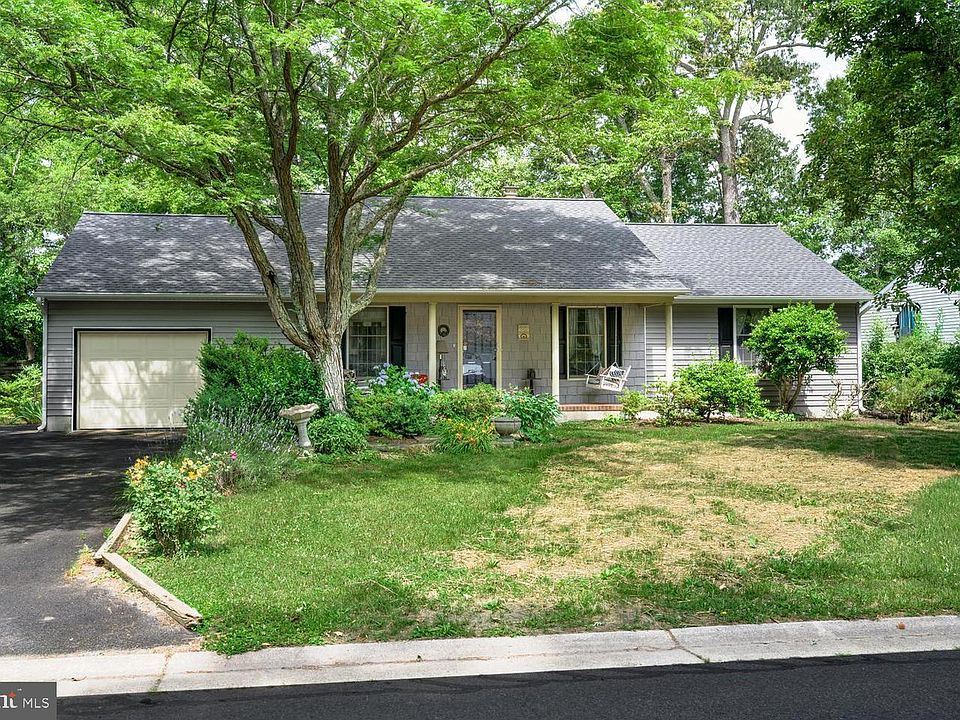 1st image of 29183 Pin Oak Way