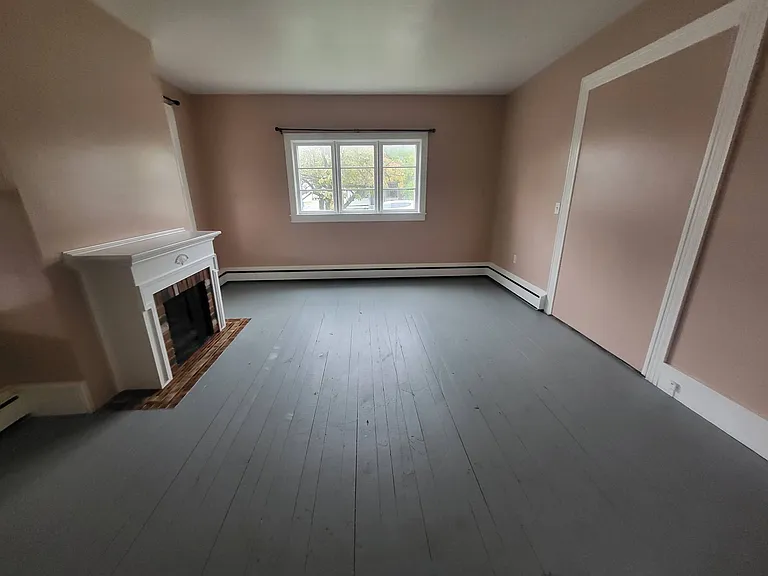 6 S Washington St #1 — Photo 8