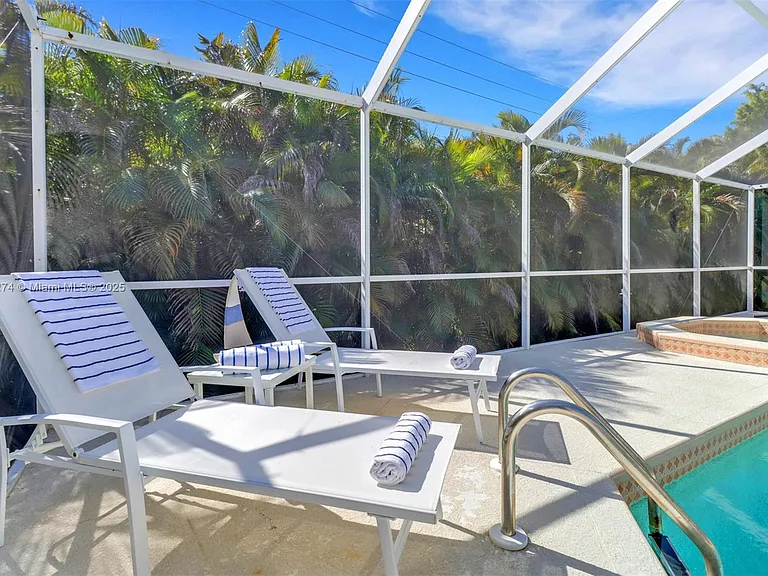 172 Plantation Cir — Photo 35