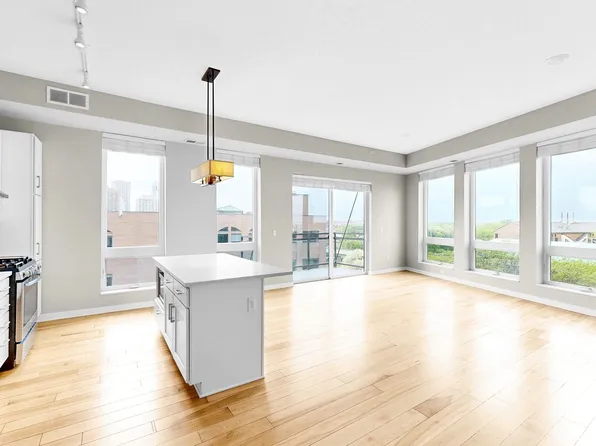 The M on Hennepin, 10 2nd St S #209, Minneapolis, MN 55401