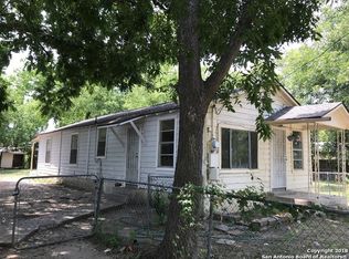910 Gladstone, San Antonio, TX 78225