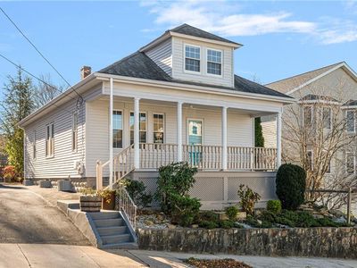 33 Evergreen St, Providence, RI, 02906