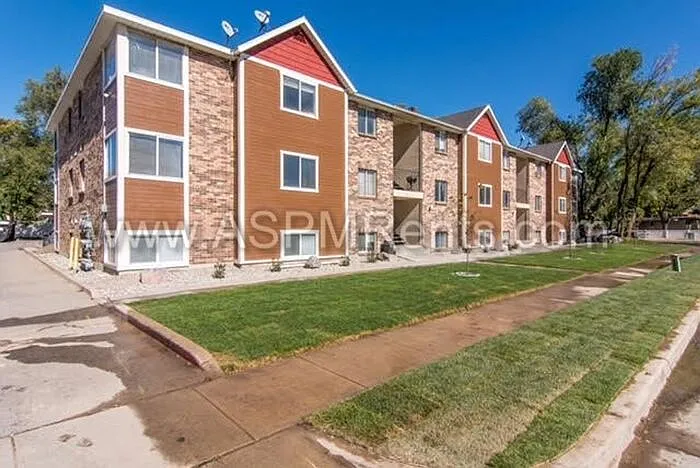 Building Photo - 293 E Hill Ave #10