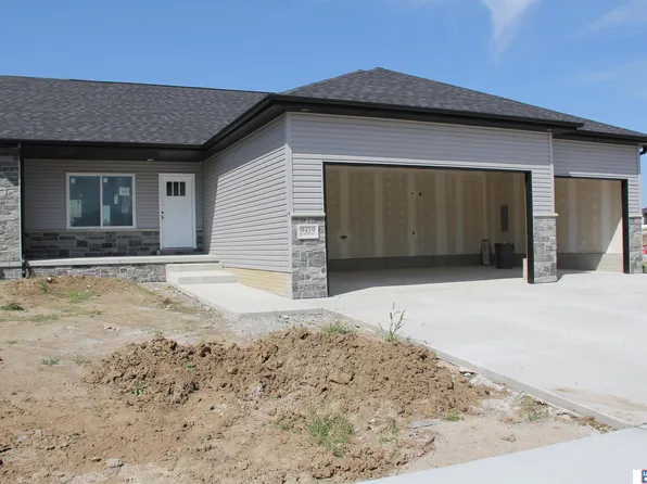 9419 S 82nd St, Lincoln, NE 68516